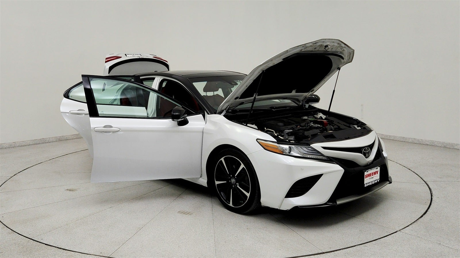 2019 Toyota Camry XSE