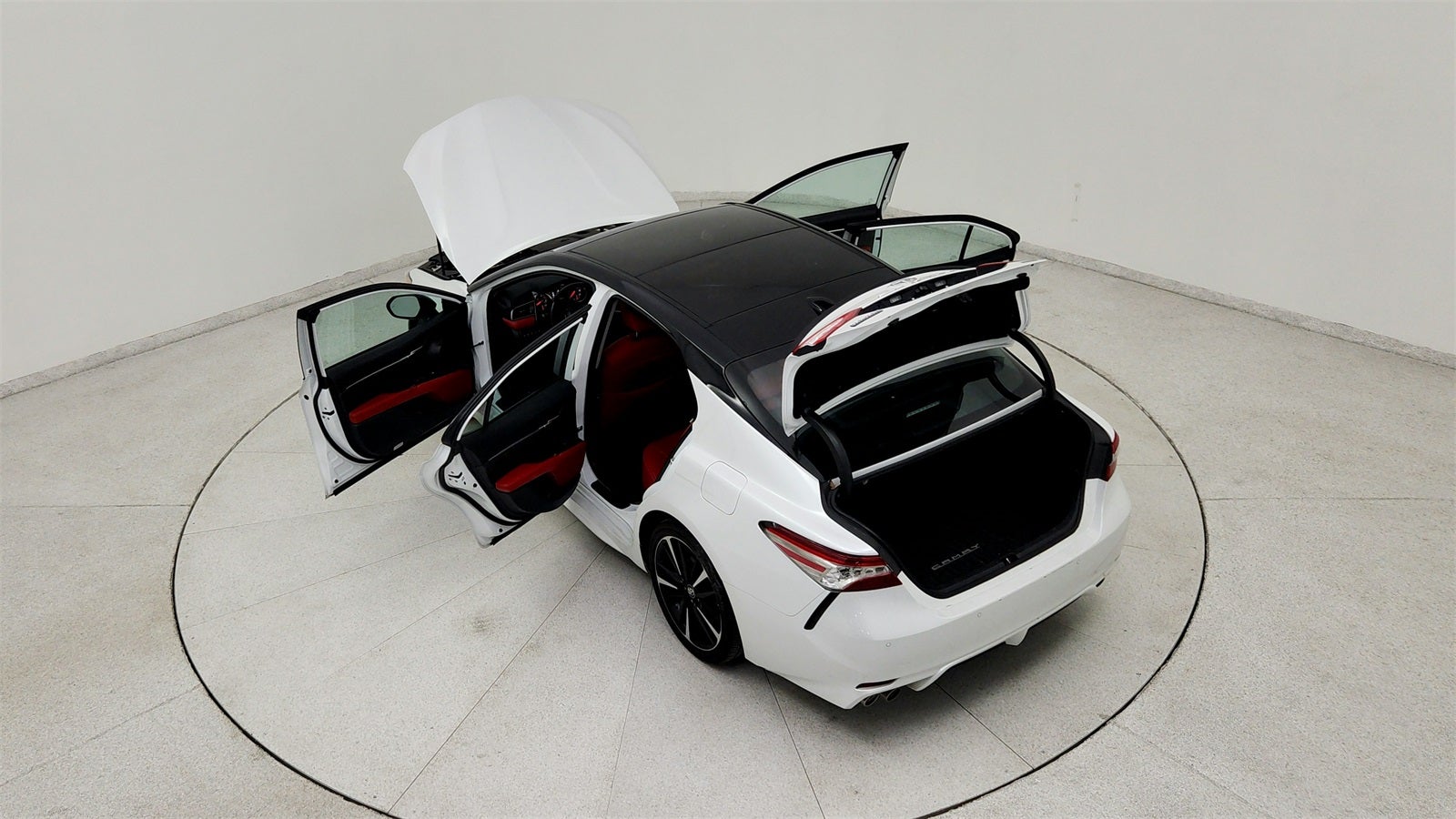 2019 Toyota Camry XSE