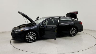 2019 Toyota Avalon XSE