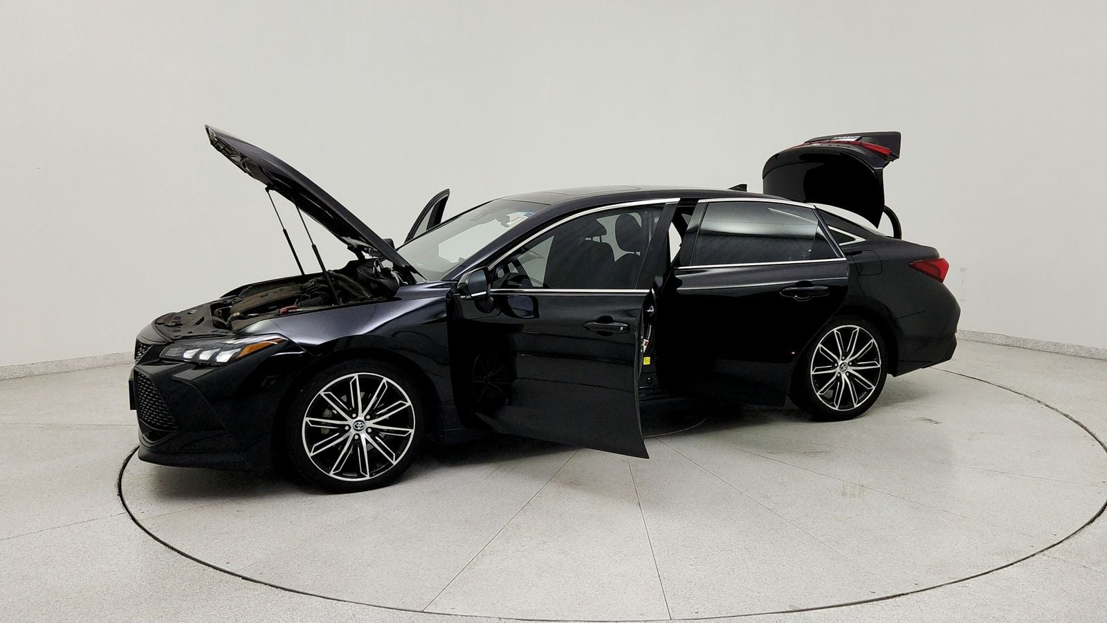 2019 Toyota Avalon XSE