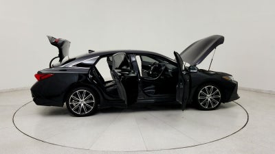 2019 Toyota Avalon XSE