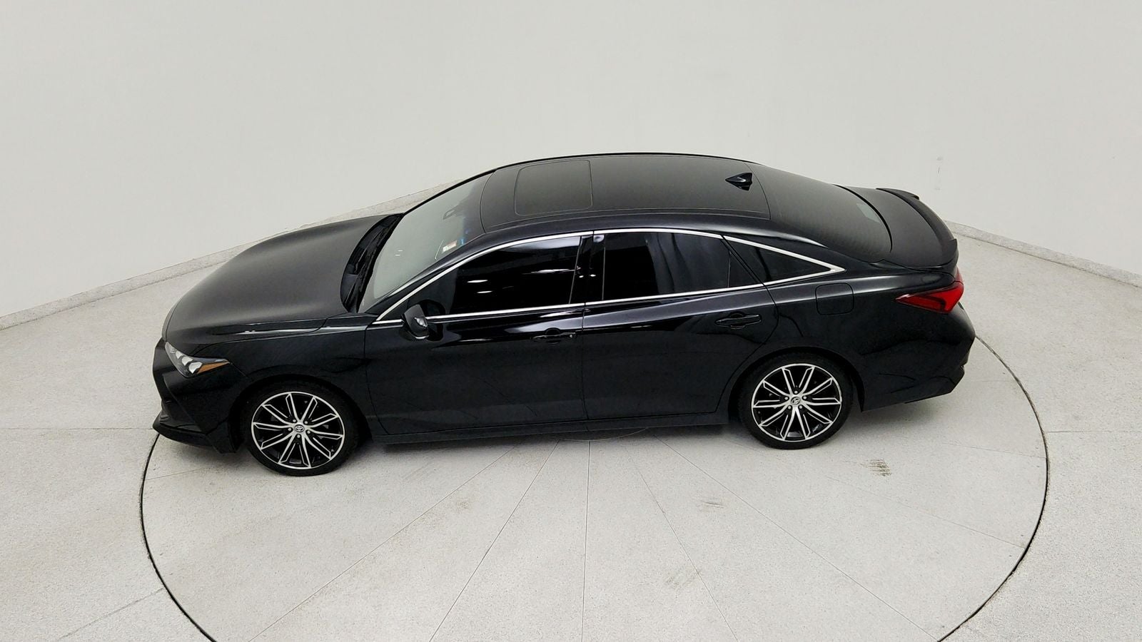 2019 Toyota Avalon XSE