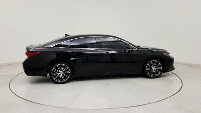 2019 Toyota Avalon XSE