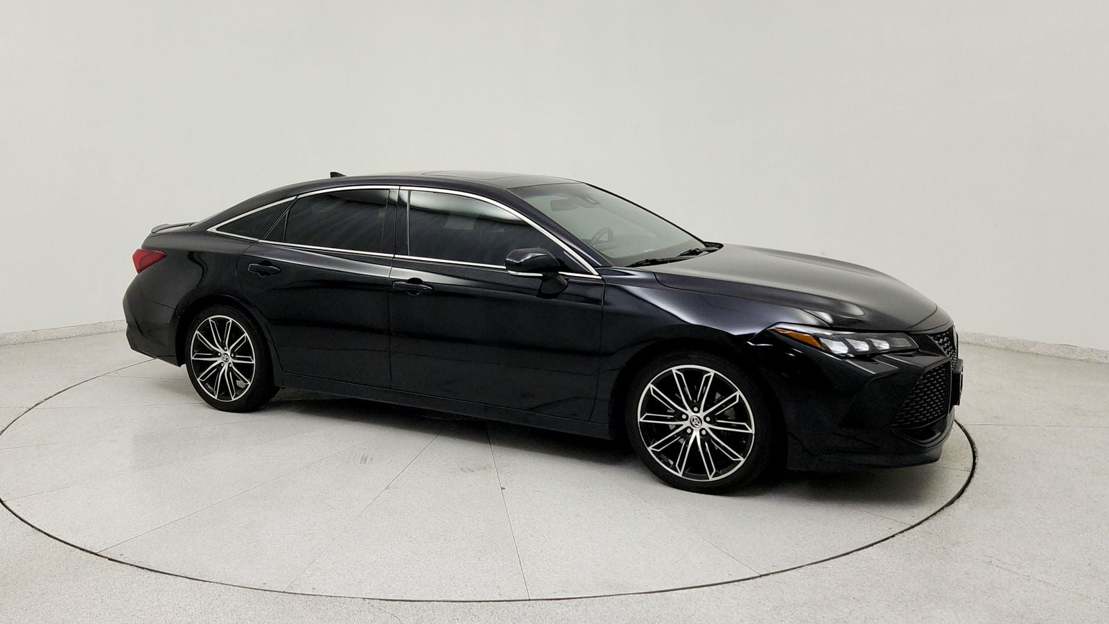2019 Toyota Avalon XSE