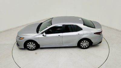 2024 Toyota Camry Hybrid LE