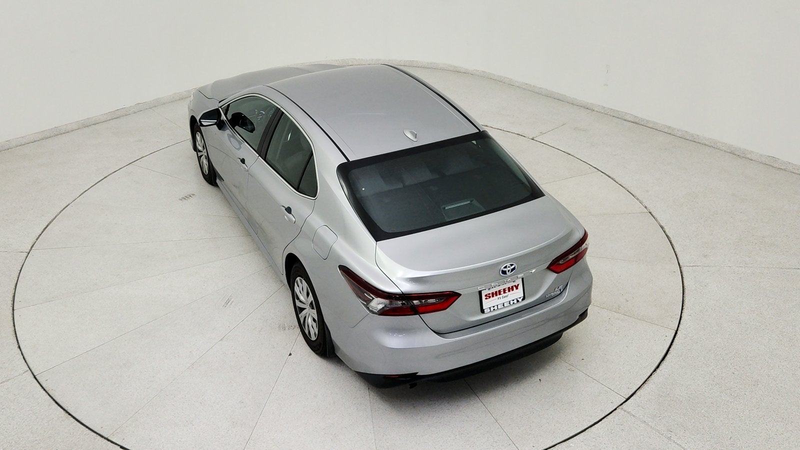 2024 Toyota Camry Hybrid LE