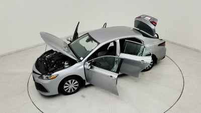 2024 Toyota Camry Hybrid LE