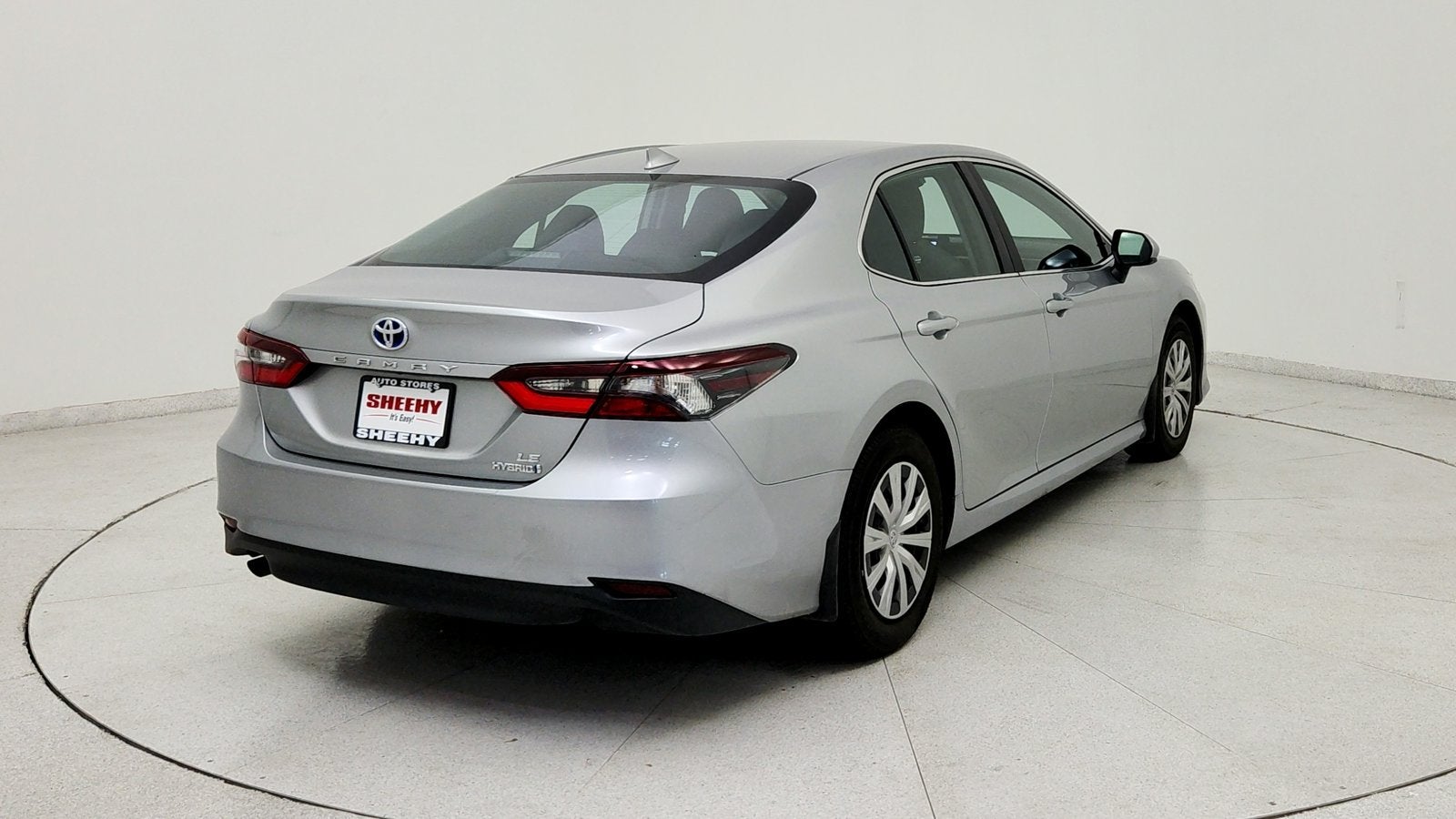 2024 Toyota Camry Hybrid LE