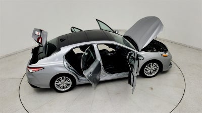 2020 Toyota Camry XLE