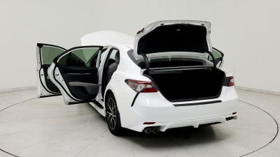 2024 Toyota Camry Hybrid SE