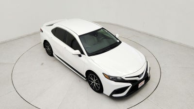 2024 Toyota Camry Hybrid SE