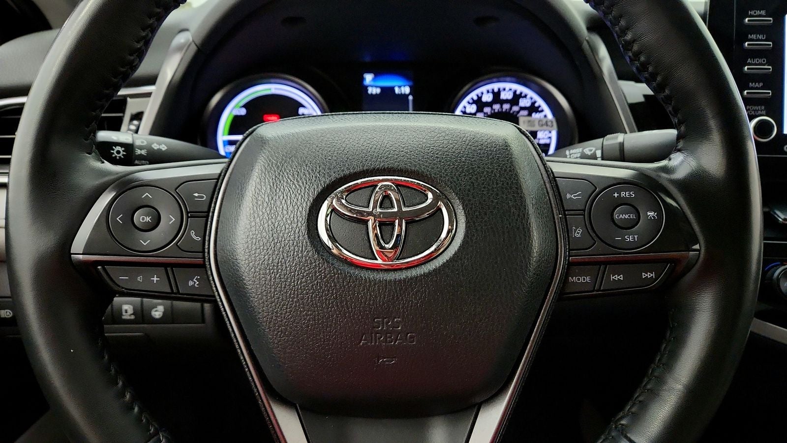 2024 Toyota Camry Hybrid SE