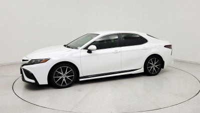 2024 Toyota Camry Hybrid SE