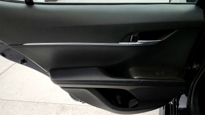 2022 Toyota Camry Hybrid SE