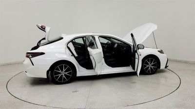 2023 Toyota Camry Hybrid SE