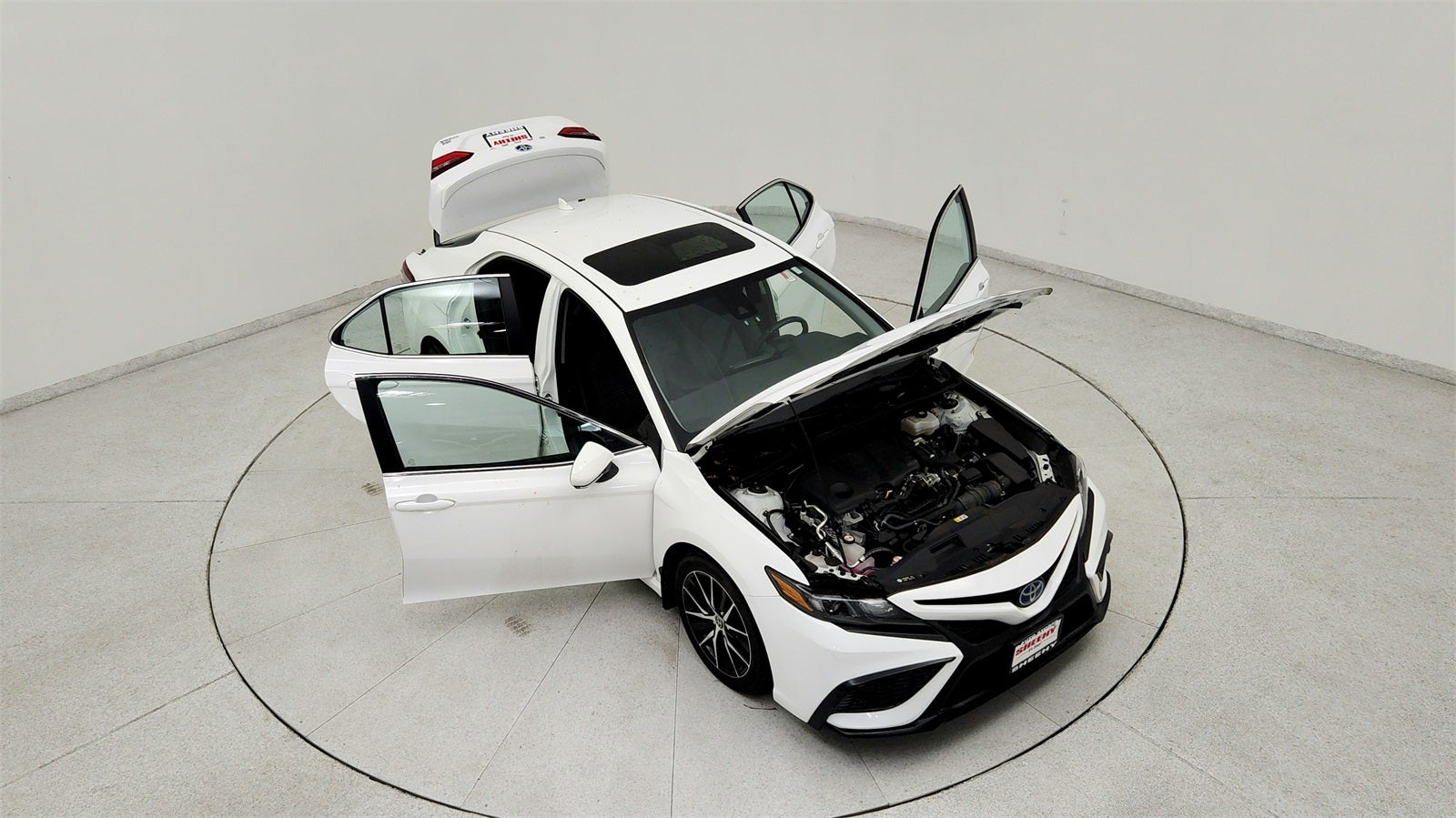 2023 Toyota Camry Hybrid SE