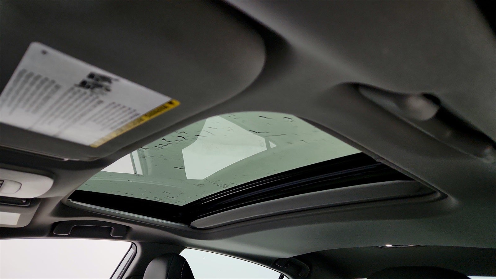 2023 Toyota Camry Hybrid SE