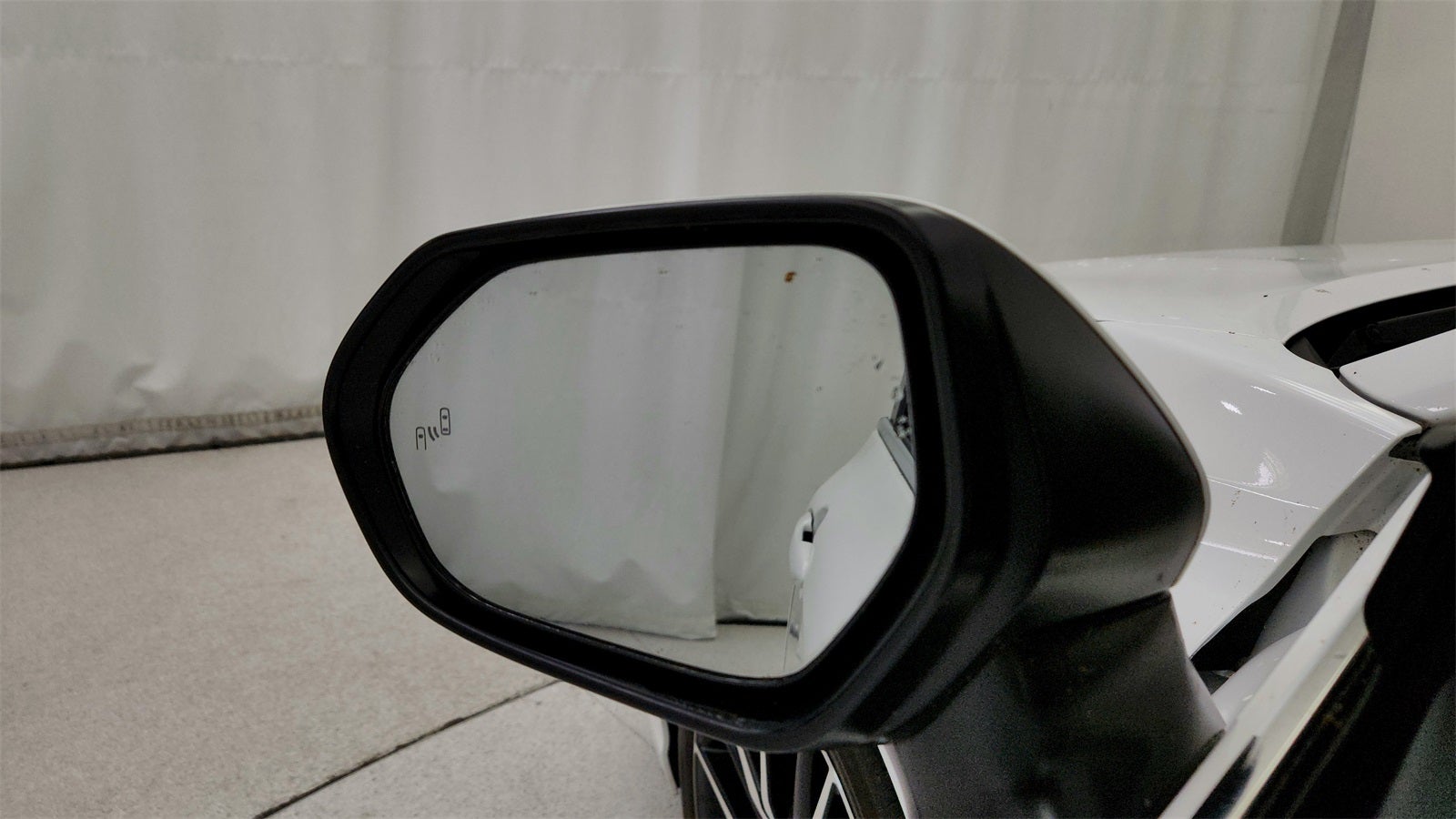 2023 Toyota Camry Hybrid SE