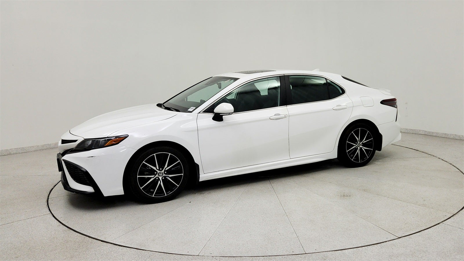 2023 Toyota Camry Hybrid SE