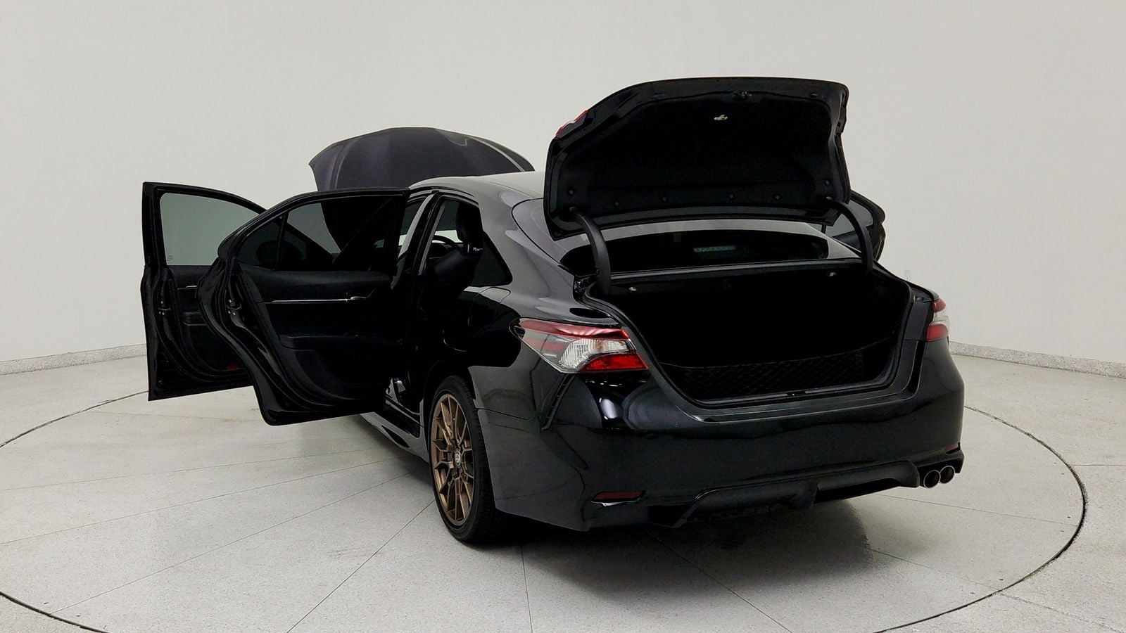 2023 Toyota Camry SE Nightshade