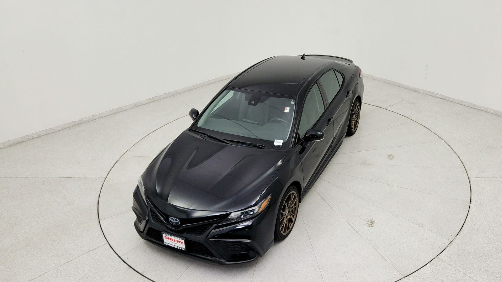 2023 Toyota Camry Hybrid SE