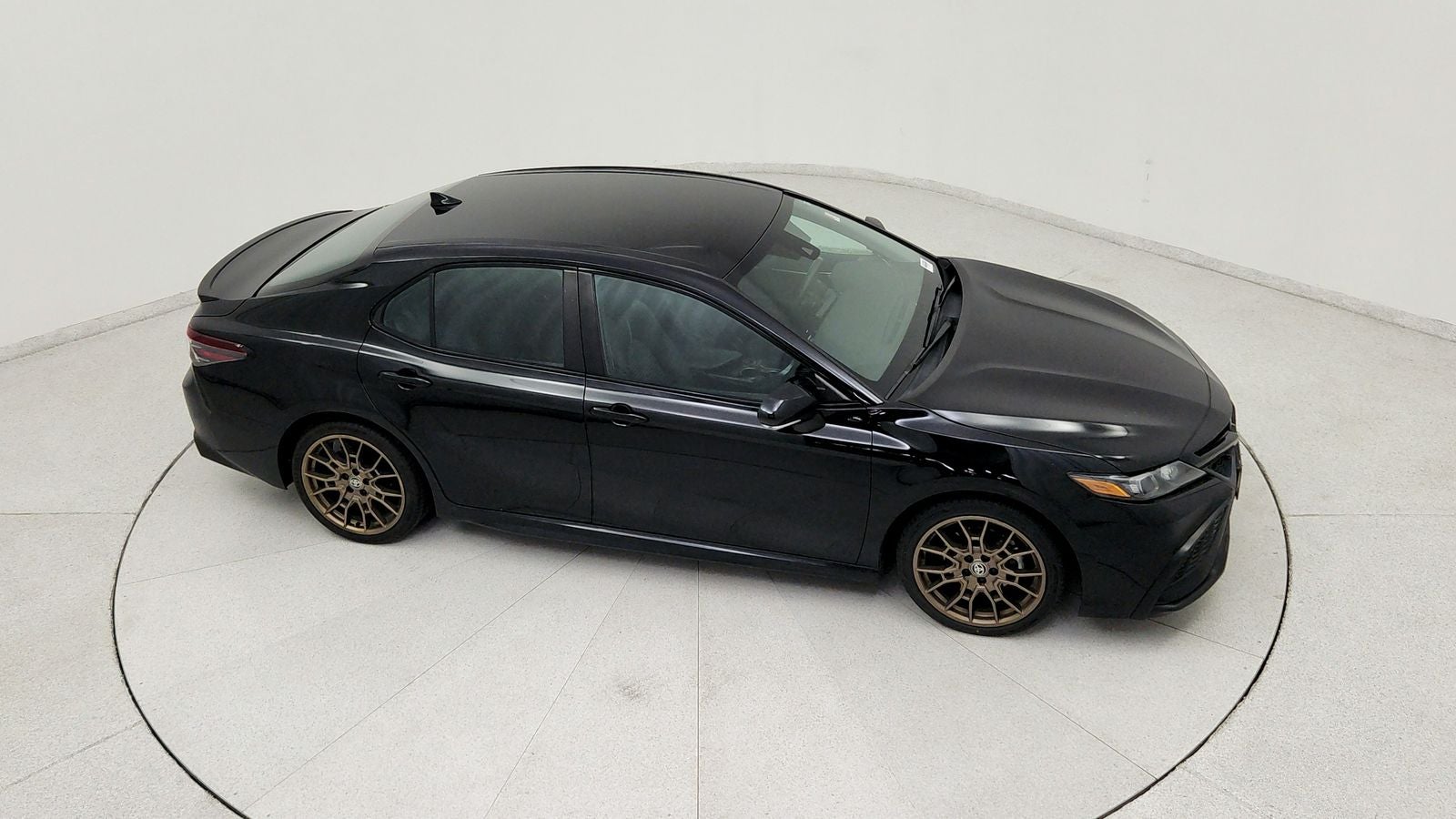 2023 Toyota Camry Hybrid SE