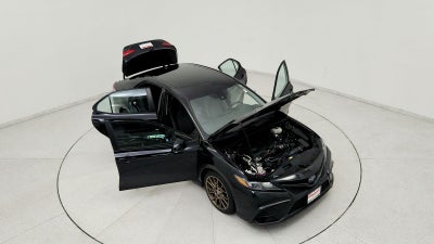 2023 Toyota Camry Hybrid SE