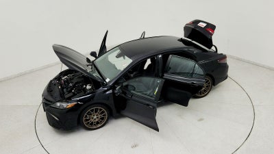 2023 Toyota Camry Hybrid SE