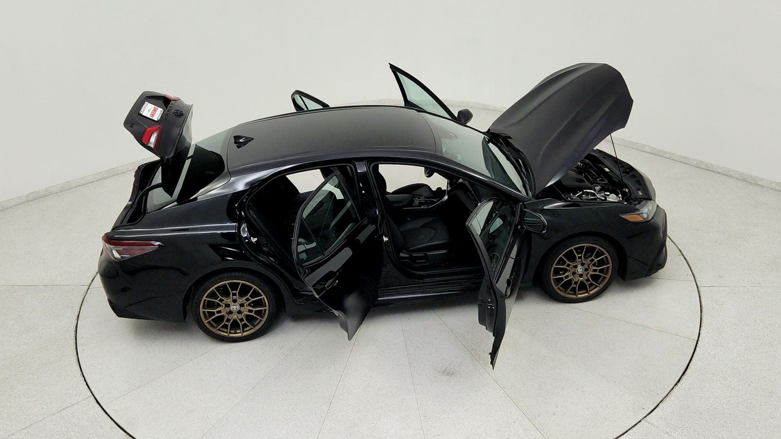 2023 Toyota Camry Hybrid SE