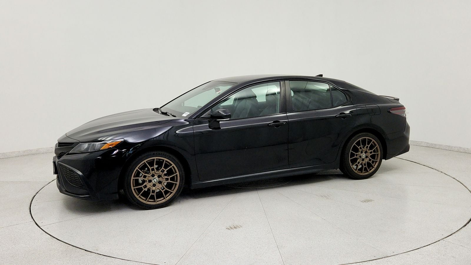 2023 Toyota Camry Hybrid SE