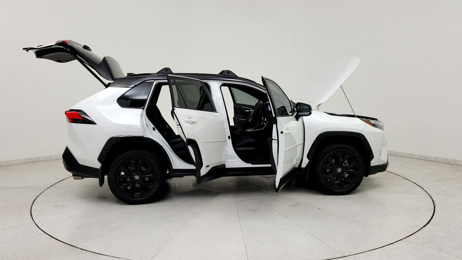2024 Toyota RAV4 Hybrid XSE