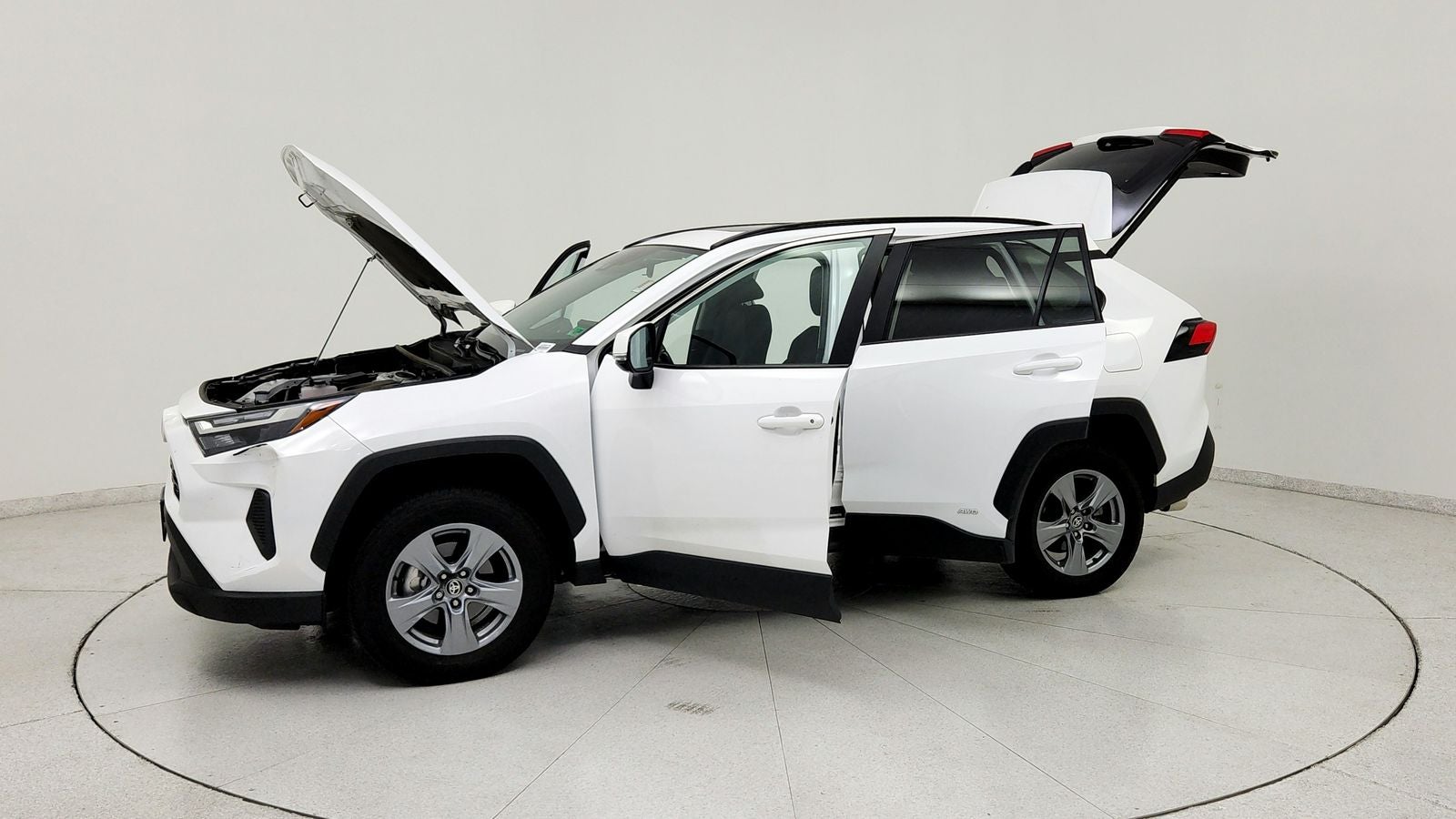 2025 Toyota RAV4 Hybrid XLE