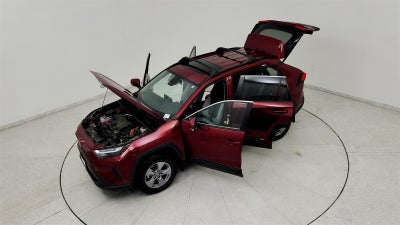 2023 Toyota RAV4 Hybrid XLE