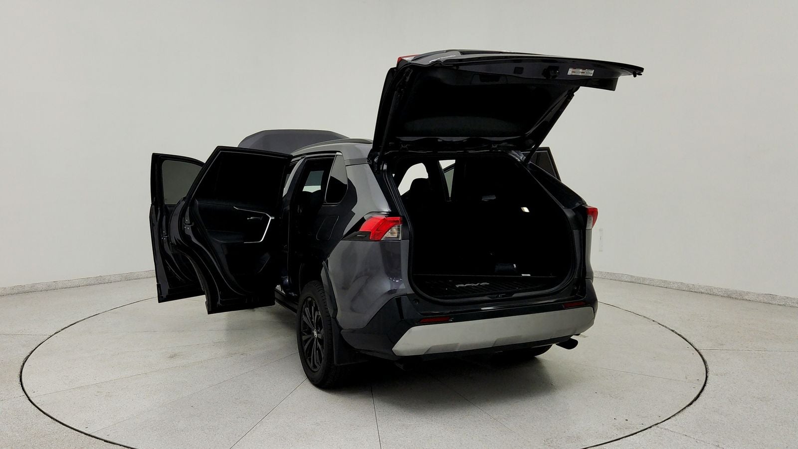 2025 Toyota RAV4 Hybrid SE