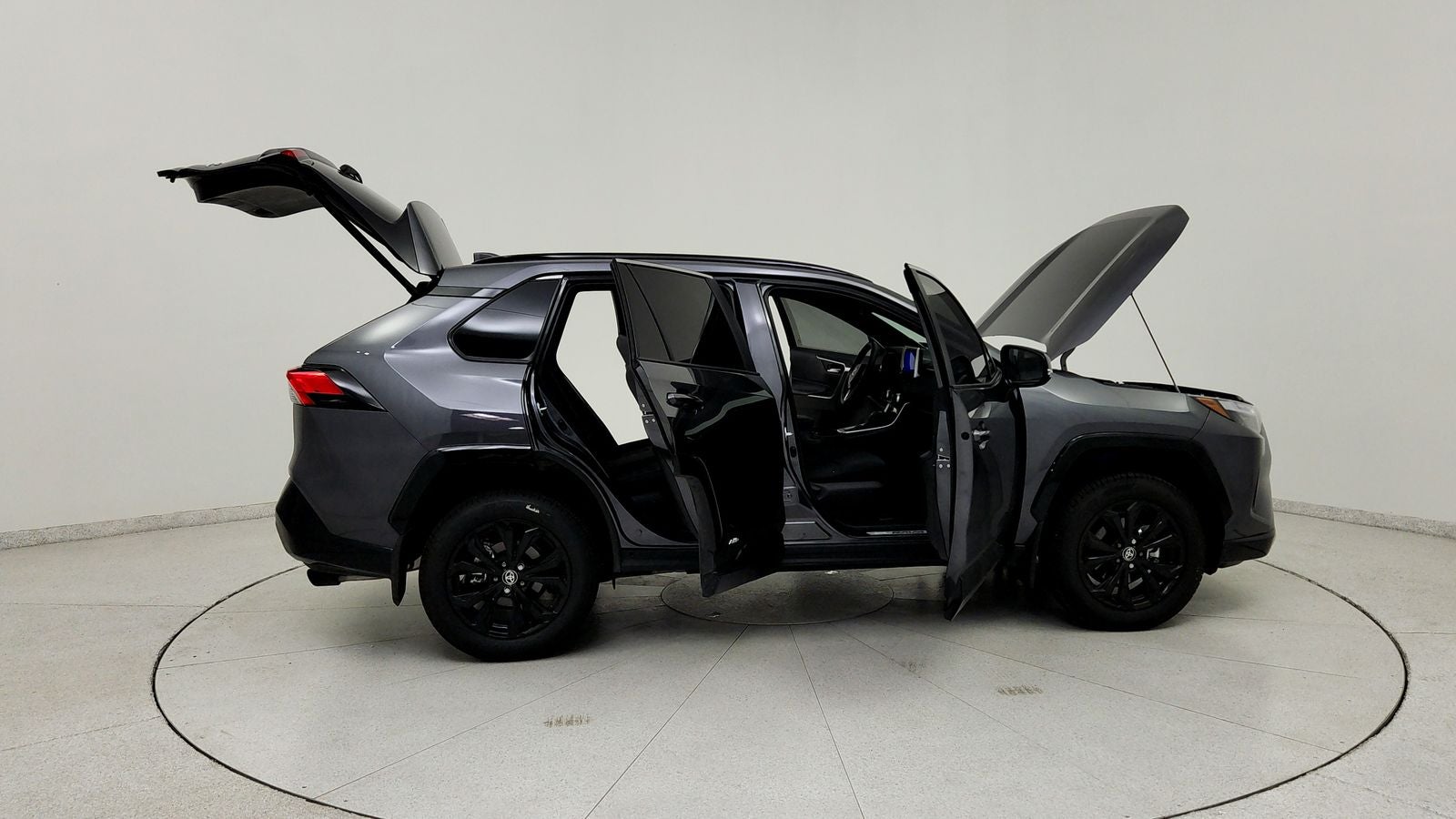 2025 Toyota RAV4 Hybrid SE