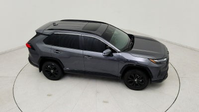 2025 Toyota RAV4 Hybrid SE