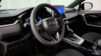 2025 Toyota RAV4 Hybrid SE