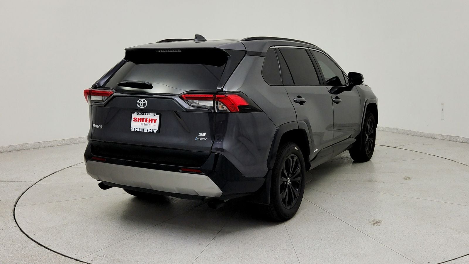2025 Toyota RAV4 Hybrid SE