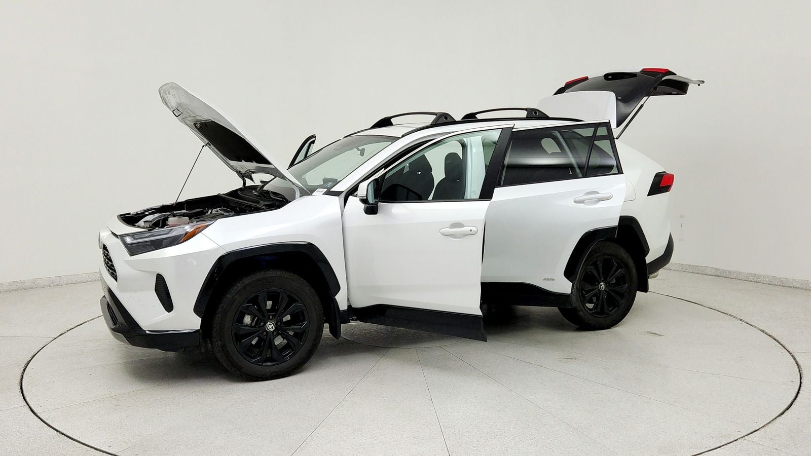 2023 Toyota RAV4 Hybrid SE
