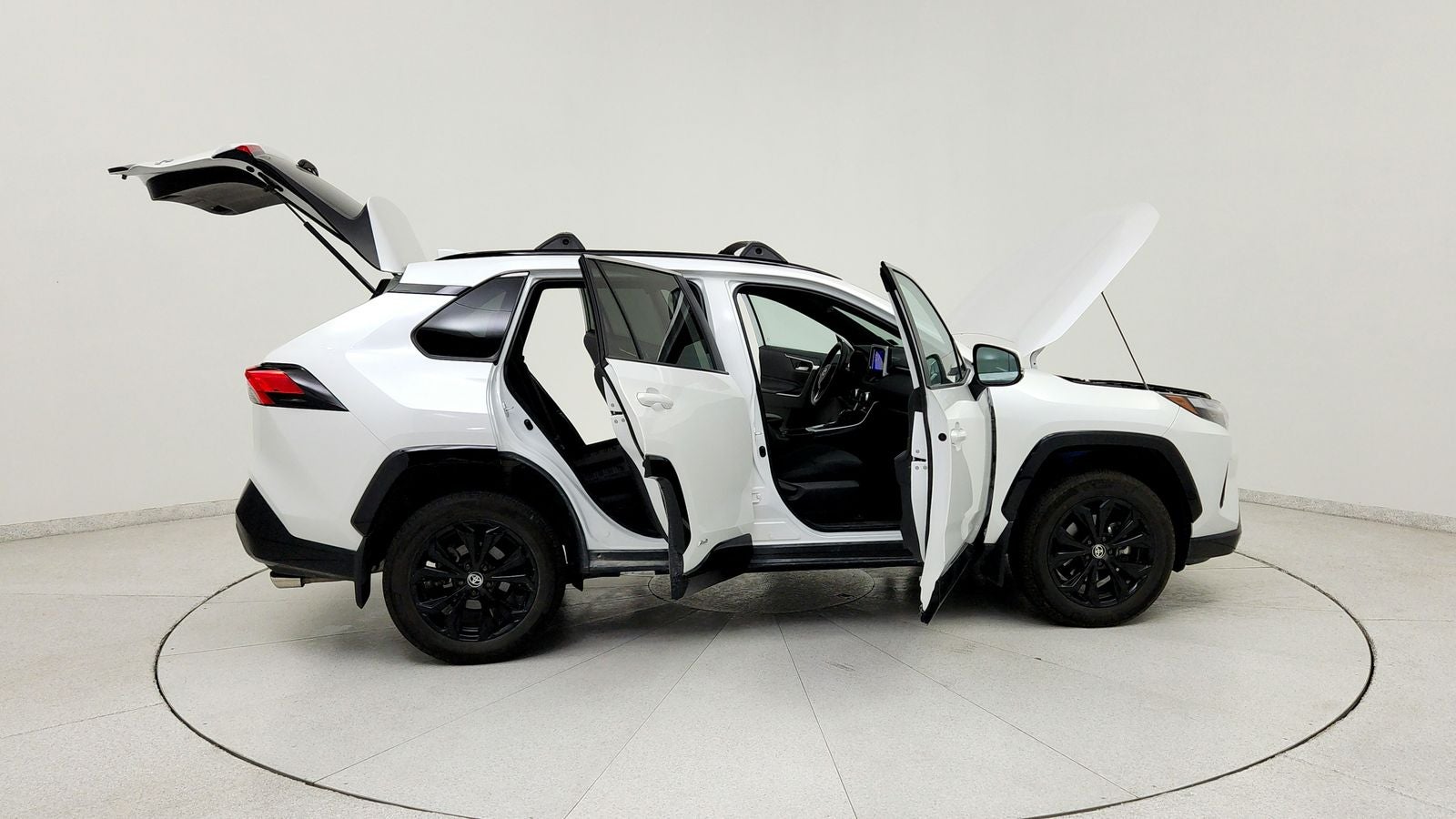 2023 Toyota RAV4 Hybrid SE