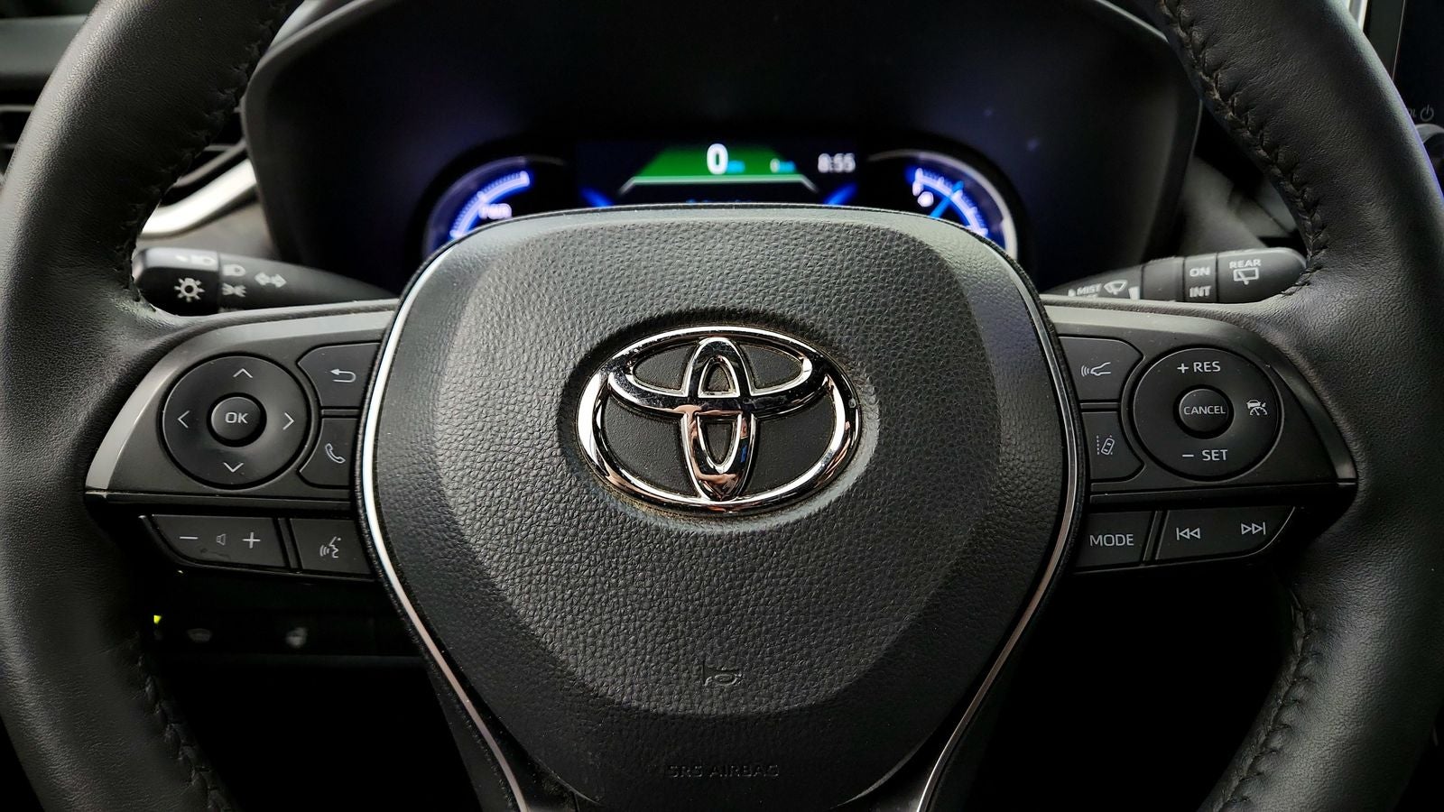 2023 Toyota RAV4 Hybrid SE