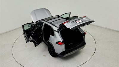 2023 Toyota RAV4 Hybrid SE