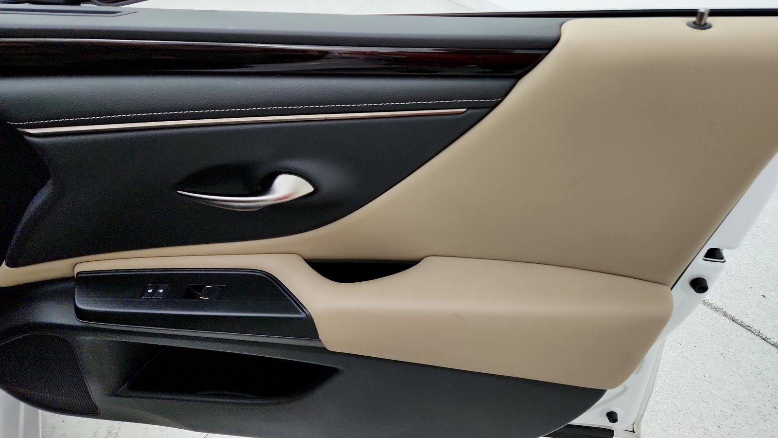 2021 Lexus ES 350