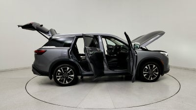 2022 INFINITI QX60 LUXE