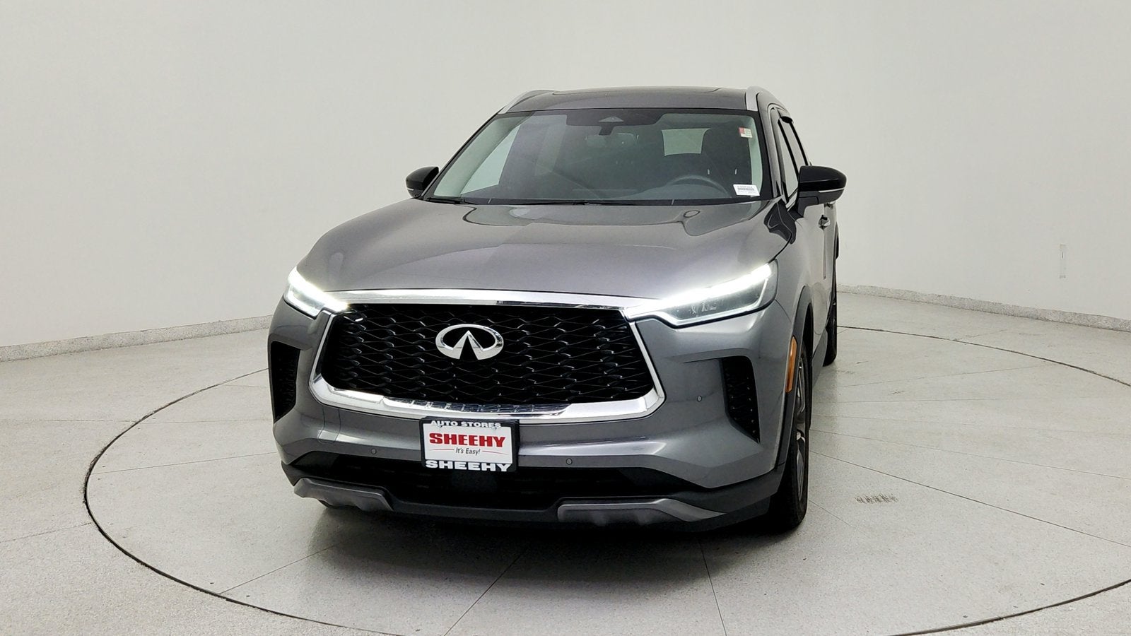 2022 INFINITI QX60 LUXE