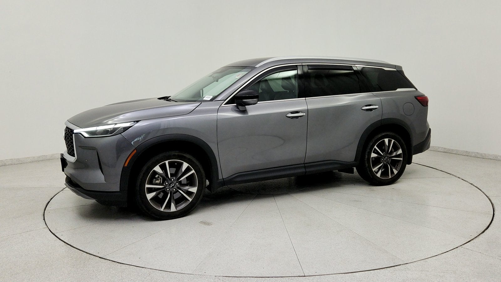2022 INFINITI QX60 LUXE