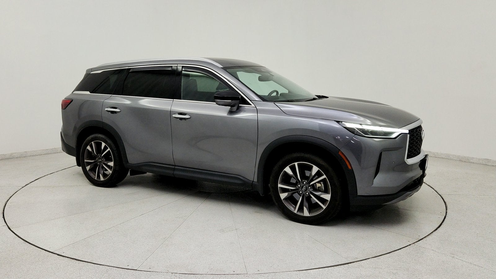 2022 INFINITI QX60 LUXE