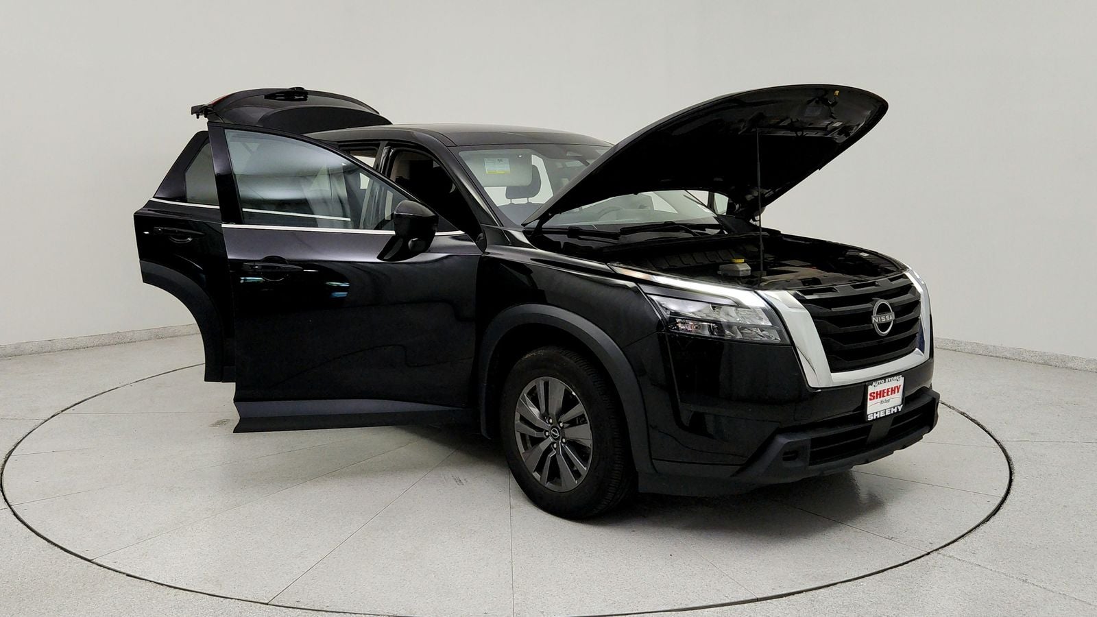 2024 Nissan Pathfinder S