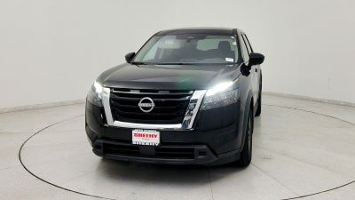 2024 Nissan Pathfinder S