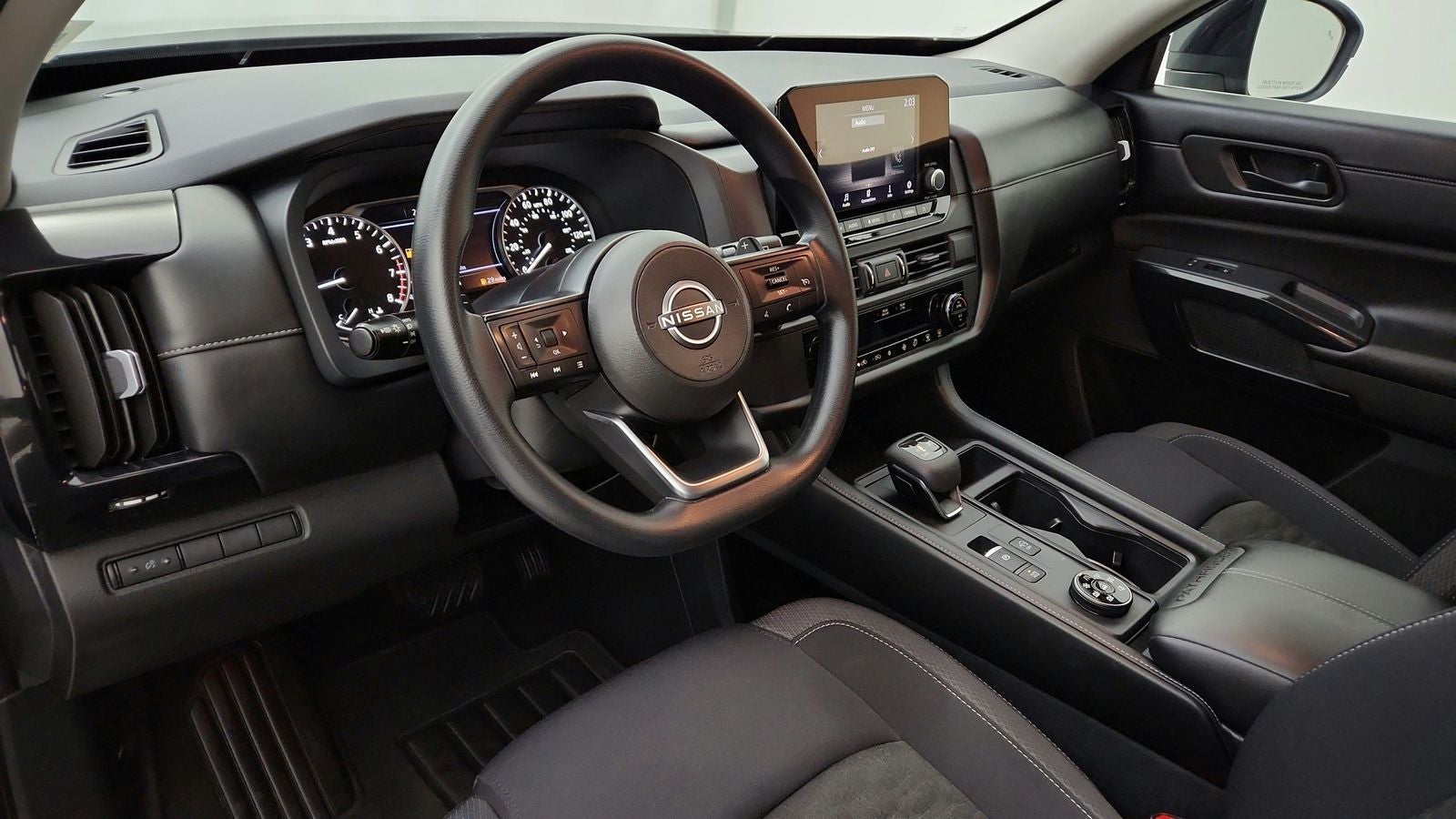 2024 Nissan Pathfinder S